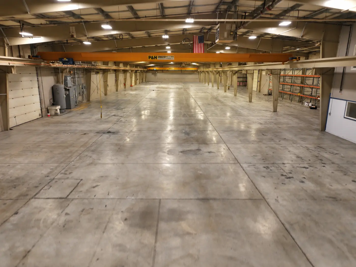 Industrial shop with overhead bridge crane